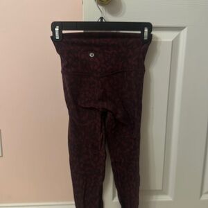 Lululemon. Cropped align leggings size 2. Pink leopard.